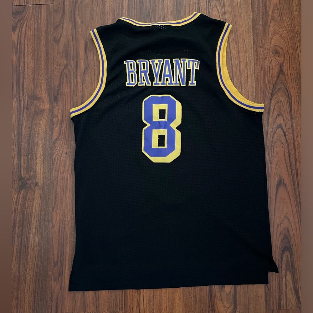 Men’s Vintage Champion Kobe Bryant Jersey Size M - Picture 2 of 11